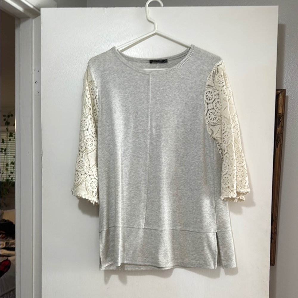 Doe & Rae Gray Top with Cream Lace Sleeves